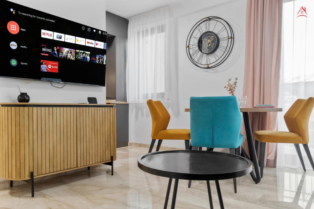 Apartament Opera Residence - Cismigiu, Eroilor, Free Private Parking Bucareste Exterior foto
