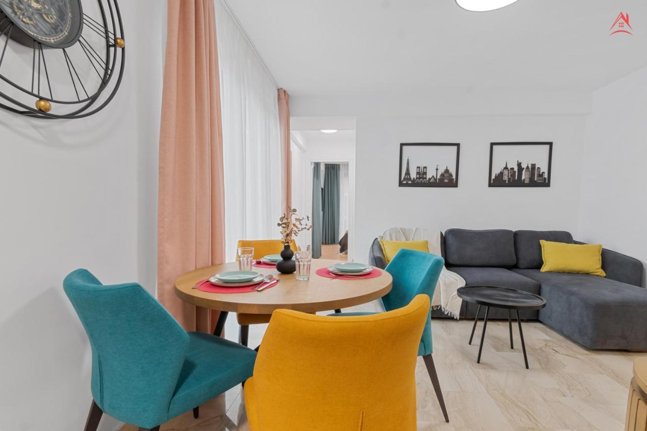 Apartament Opera Residence - Cismigiu, Eroilor, Free Private Parking Bucareste Exterior foto