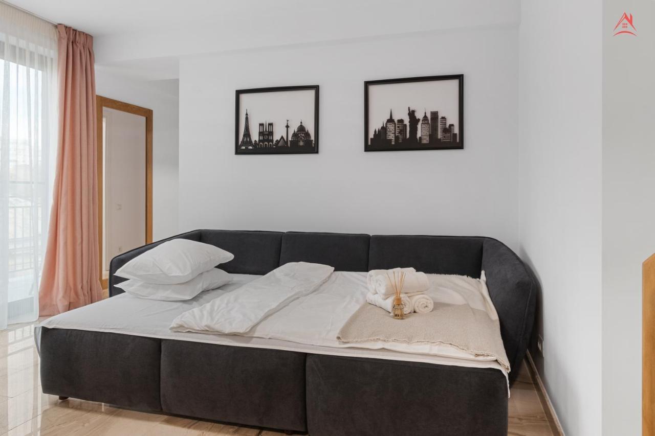 Apartament Opera Residence - Cismigiu, Eroilor, Free Private Parking Bucareste Exterior foto